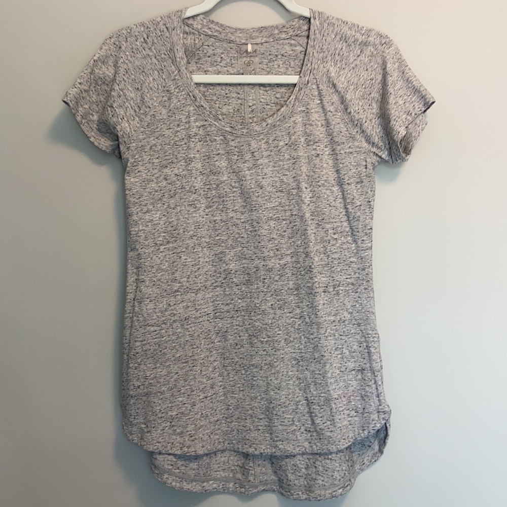 NWOT!! Calia By Carrie Underwood t-shirt